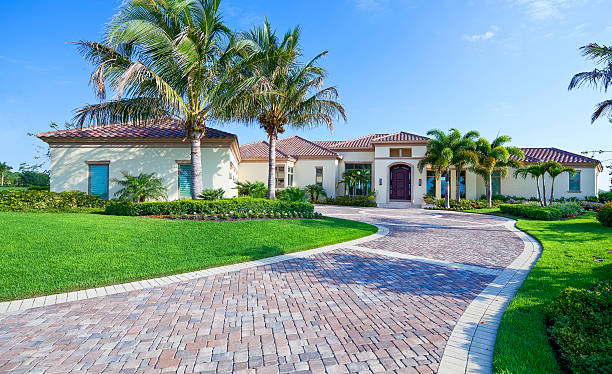 Best Brick Driveway Pavers  in Country Club Hills, MO